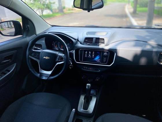 CHEVROLET SPIN 1.8 ACTIV 8V FLEX 4P AUTOMÁTICO